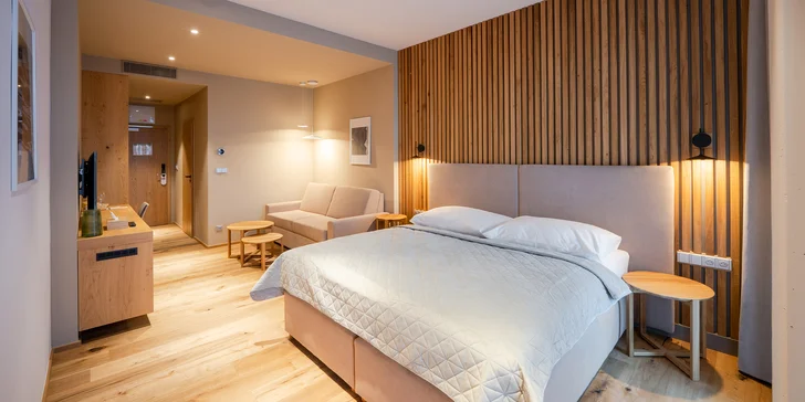 Moderní resort v Beskydech nedaleko Vsetína: snídaně, pobyt s večeří i neomezeným wellness