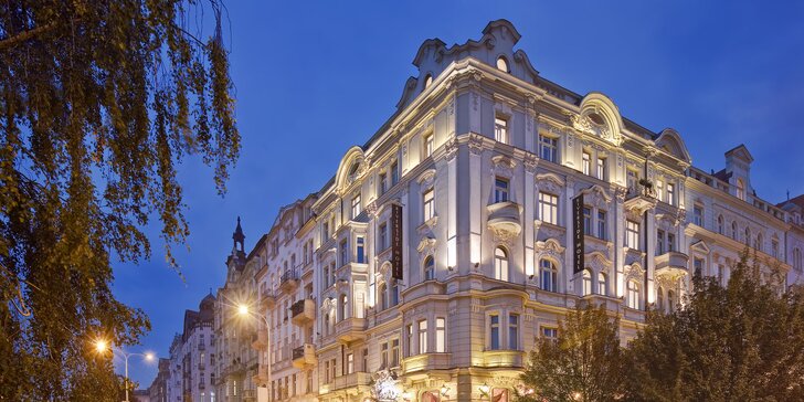 Jarní pobyt v 5* hotelu na Janáčkově nábřeží v centru Prahy se snídaní
