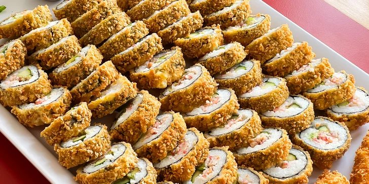Sushi v tempuře: 21 až 57 ks s lososem, krevetami a krabem