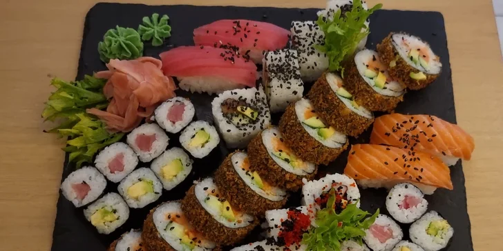 Nabité sushi sety o 38 či 48 ks v Táboře: tuňák i losos či avokádo