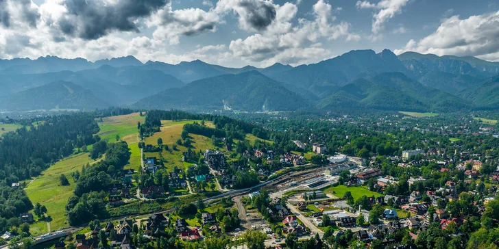 Dovolená v Zakopaném: apartmán pouze 600 m od vlaku, neomezený wellness i moderní pokoje