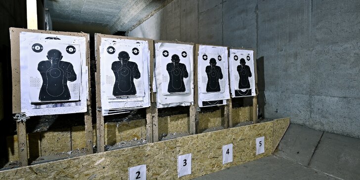 Střelecké balíčky v tubusu metra B: až 10 zbraní, 100 ran a 70 min. palby pro jednoho i pár