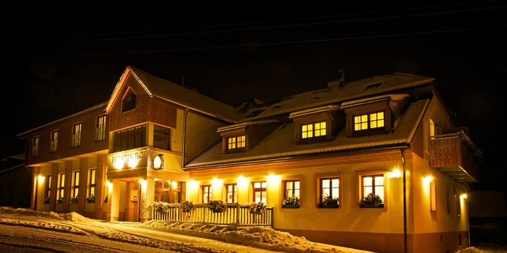 Pobyt se snídaní a s možností tříchodové večeře vč. lahve vína