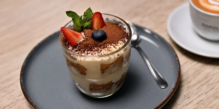 Čtyřchodové italské menu u Žižkovské věže i s proseccem pro 2 osoby