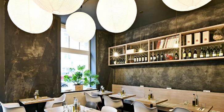 Čtyřchodové italské menu u Žižkovské věže i s proseccem pro 2 osoby