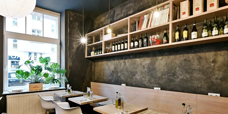 Čtyřchodové italské menu u Žižkovské věže i s proseccem pro 2 osoby
