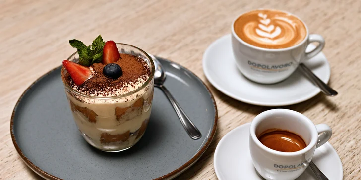 Káva a tiramisu v italské restauraci Dopolavoro pro 1 či 2 osoby