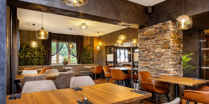 7chodové degustační menu v krásné restauraci pro 2 osoby: humr, steak i čokoládový fondant