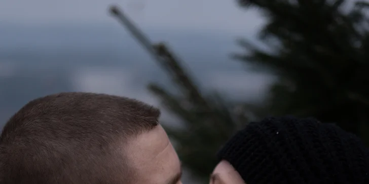 Portrétní, párové či rodinné focení v exteriéru i video z focení: fotky v el. i tištěné podobě