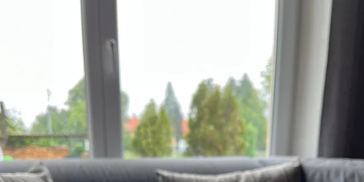 Otevřený voucher na dárkové balíčky, kávu, dezerty, koktejly a jídla z nabídky CAFE59