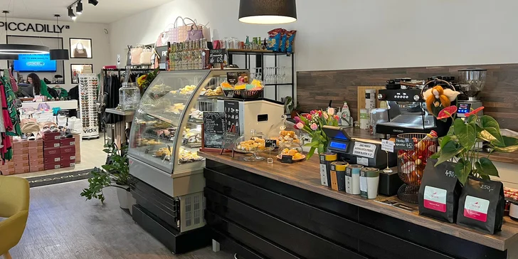 Káva dle výběru a dezert: tartaletka či závin pro 1 nebo 2 osoby