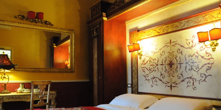 Luxusní 4* hotel v centru Říma: 1,3 km od Fontány di Trevi a 2,5 km od Kolosea