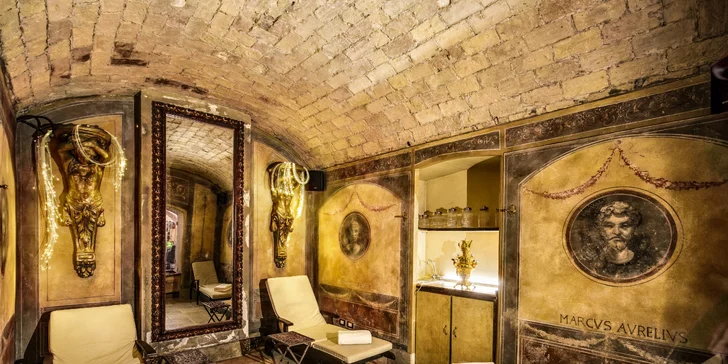 Luxusní 4* hotel v centru Říma: 1,3 km od Fontány di Trevi a 2,5 km od Kolosea