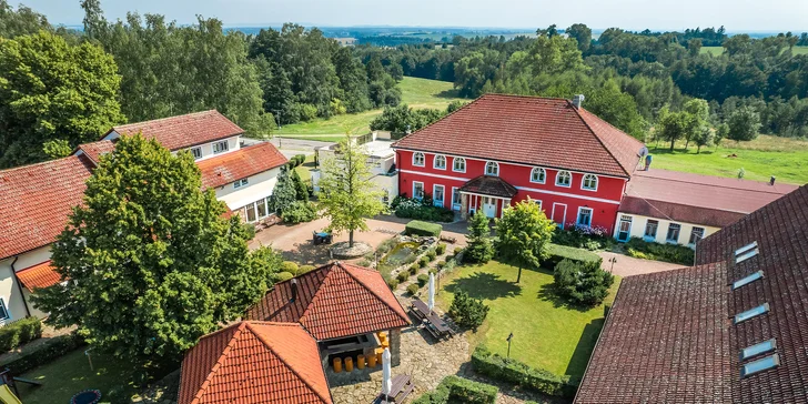Pobyt na farmě nedaleko Kuksu s farmářskou snídaní pro pár i rodinu