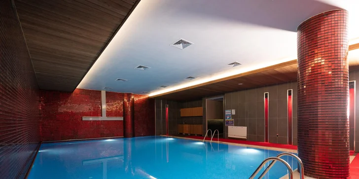 5* turecký hotel Das 3917 přímo u lyžařského střediska: polopenze, krytý bazén, letenka i bodový skipas