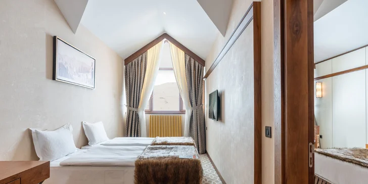 5* turecký hotel Das 3917 přímo u lyžařského střediska: polopenze, krytý bazén, letenka i bodový skipas