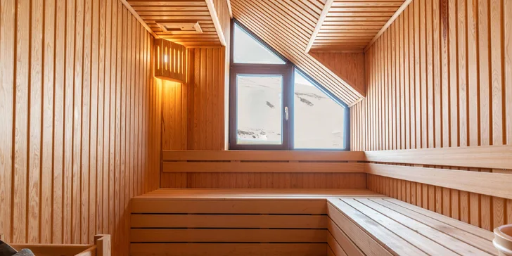 5* turecký hotel Das 3917 přímo u lyžařského střediska: polopenze, krytý bazén, letenka i bodový skipas