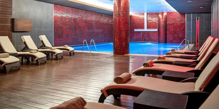 5* turecký hotel Das 3917 přímo u lyžařského střediska: polopenze, krytý bazén, letenka i bodový skipas