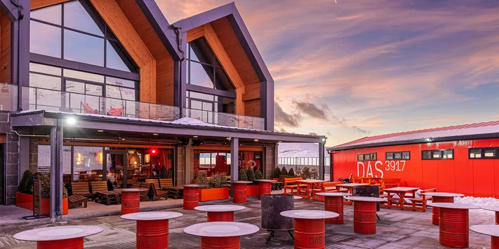 5* turecký hotel Das 3917 přímo u lyžařského střediska: polopenze, krytý bazén, letenka i bodový skipas