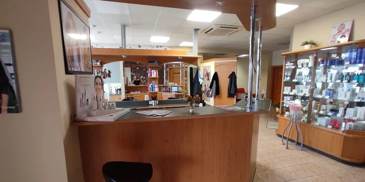 Dámský střih: barva, střih, hloubková kúra i keratin pro krátké, polodlouhé a dlouhé vlasy