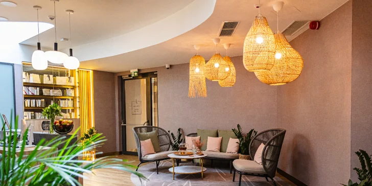 Spa resort u Baltu: snídaně, 5 druhů saun, vyhřáté bazény i jacuzzi, akce 2 děti zdarma