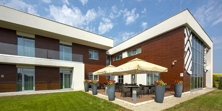 4* hotel v Maďarsku: snídaně či polopenze, wellness i výhodné nákupy v blízkém outletu
