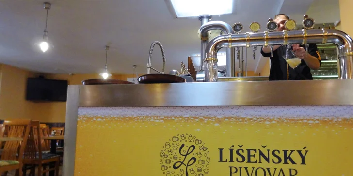 Vlastní pivo tu čepují z tanků. A také tu hostují další spřátelené minipivovary. 