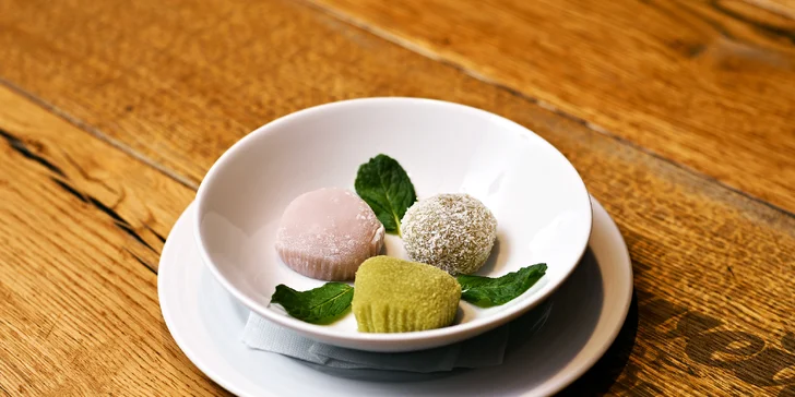 Vynechat na závěr japonský rýžový koláček mochi by byl hřích, tak tuhle chybu neudělejte. 