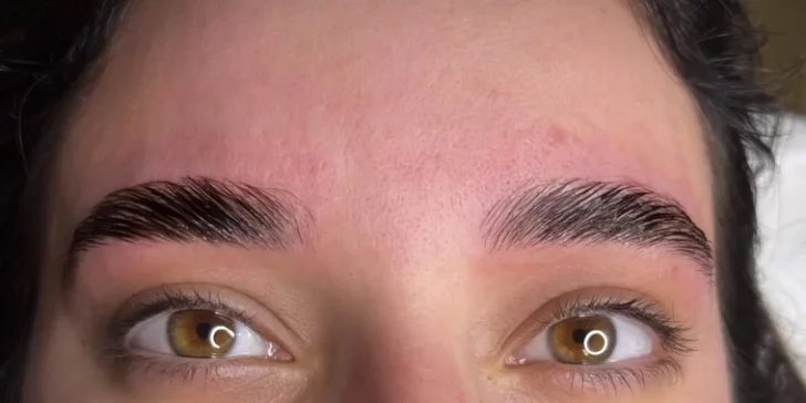 Lash lifting, laminace obočí i prodlužování řas metodou řasa na řasu, 3D nebo 5D