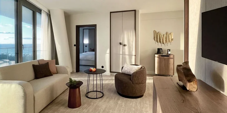 Spa resort u Baltu: snídaně, 5 druhů saun, vyhřáté bazény i jacuzzi, akce 2 děti zdarma