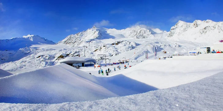 Pitztalský ledovec: hotel v 1700 m n. m. s panoramatickým wellness, polopenze s obědem
