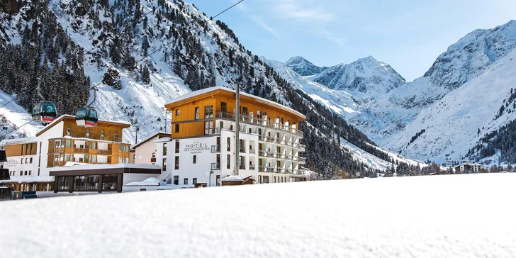 Pitztalský ledovec: hotel v 1700 m n. m. s panoramatickým wellness, polopenze s obědem