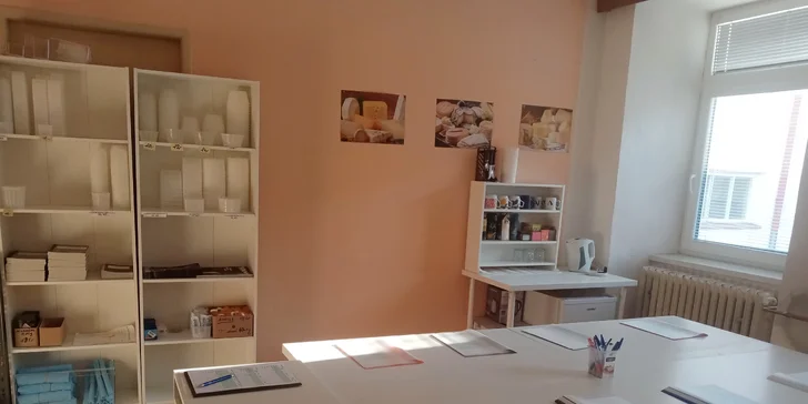 Dárkový voucher na kurz výroby sýrů: čerstvé i zrající sýry, korbáčky, mozzarella a další
