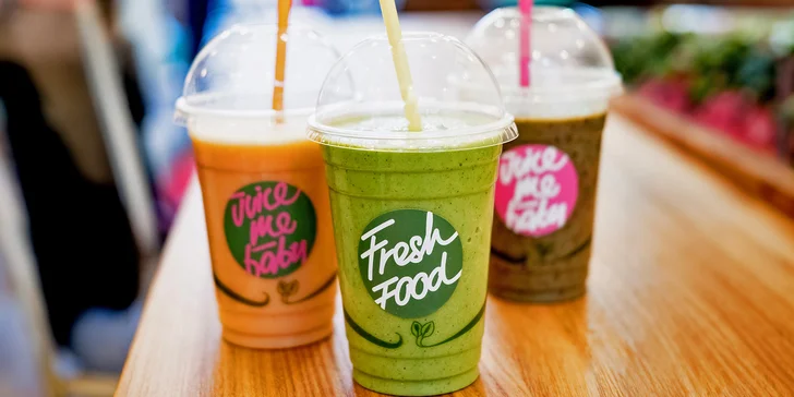 Smoothie dle výběru pro 1 nebo 2 osoby: čerstvé ovoce, matcha, chia i rostlinné mléko