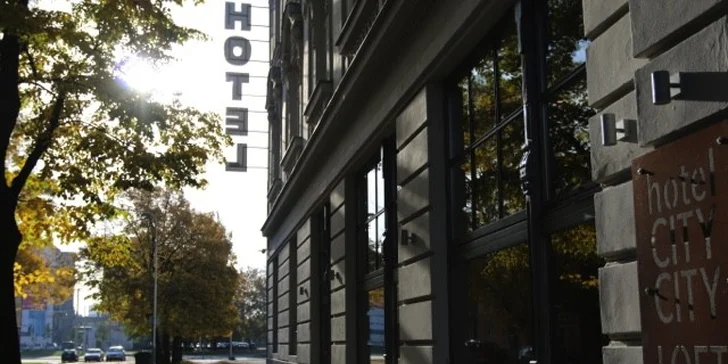 Otevřený voucher na cokoli z nabídky Hotel City City a Loft Restaurant v hodnotě 500–2000 Kč