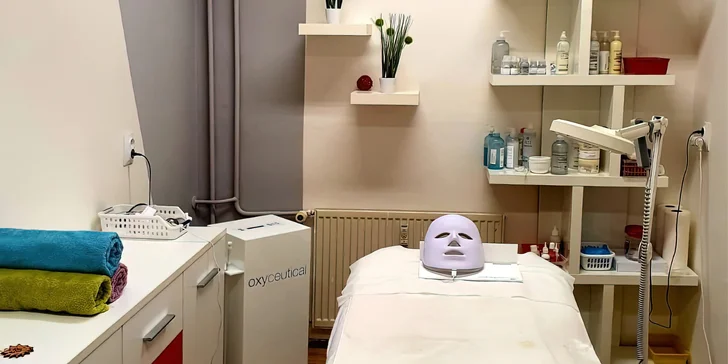 Omlazující ošetření s patch maskou s kyselinou hyaluronovou a peptidy: 90 minut