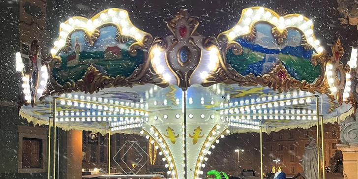 Adventní zábava na Zelňáku: 3 až 10 vstupů na dětský kolotoč