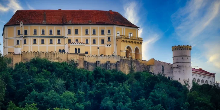 Dovolená u Moravského krasu se snídaní i jednou večeří a zázemím pro 2 nenáročné turisty