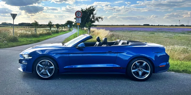 Zážitková jízda s Fordem Mustang California Special 5.0 V8 na 12 až 72 hodin