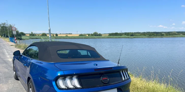 Zážitková jízda s Fordem Mustang California Special 5.0 V8 na 12 až 72 hodin