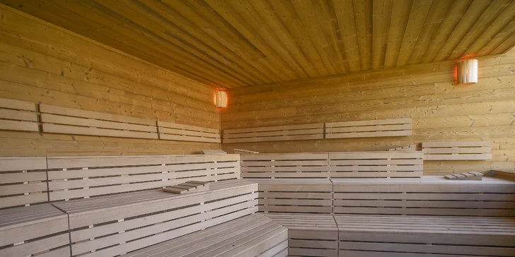 3,5hod. vstupy do Aqua v parku Kyjov: plavecká hala, zábavní zóna, wellness