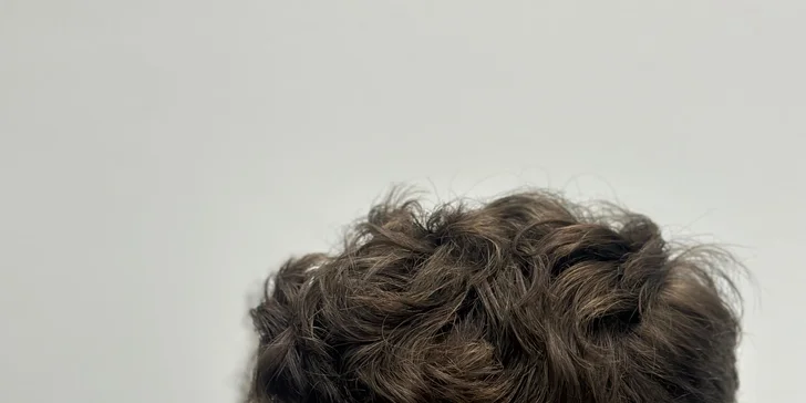 7Barber & Salon: balíčky se střihem, úpravou vousů i pomádou z USA
