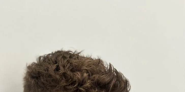 7Barber & Salon: balíčky se střihem, úpravou vousů i pomádou z USA