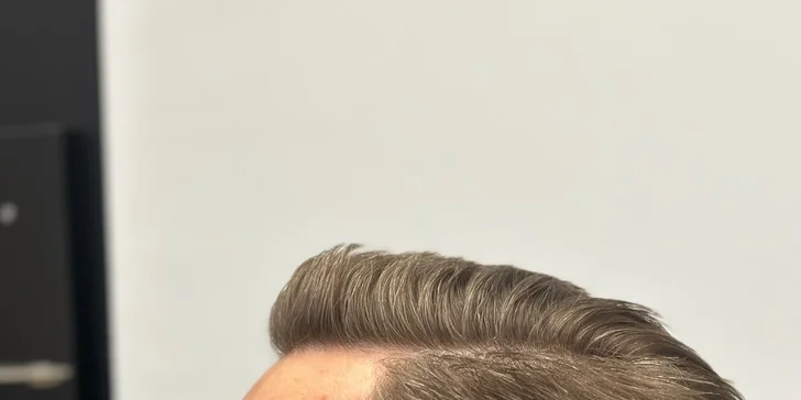 7Barber & Salon: balíčky se střihem, úpravou vousů i pomádou z USA