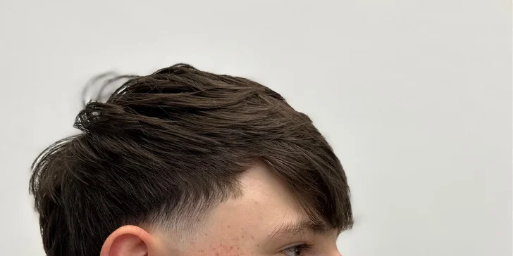 7Barber & Salon: balíčky se střihem, úpravou vousů i pomádou z USA