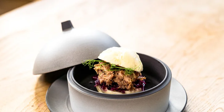 Luxusní 7chodové menu i vinné párování ve zrekonstruované secesní Ville Rosenaw