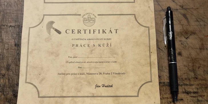 Individuální kurz sedlářství aneb práce s kůží s Janem Hnátkem v ateliéru na pražských Vinohradech