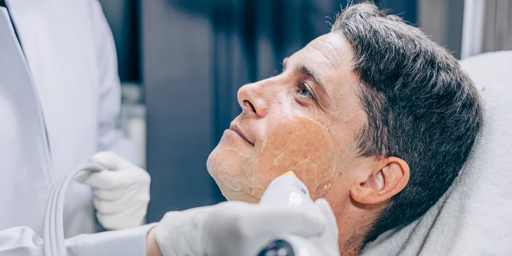 Přístrojové anti-age ošetření, intenzivní výživa, detox procedury pro různé typy pleti