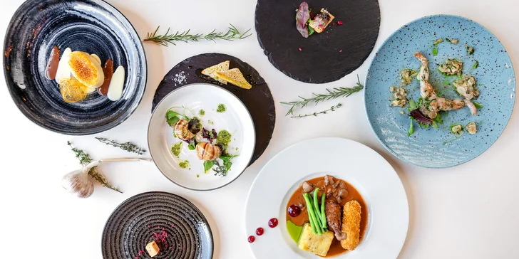 6chodové francouzské menu od kuchaře s michelinskou praxí: žabí stehýnka, šneci i kuřecí stehno