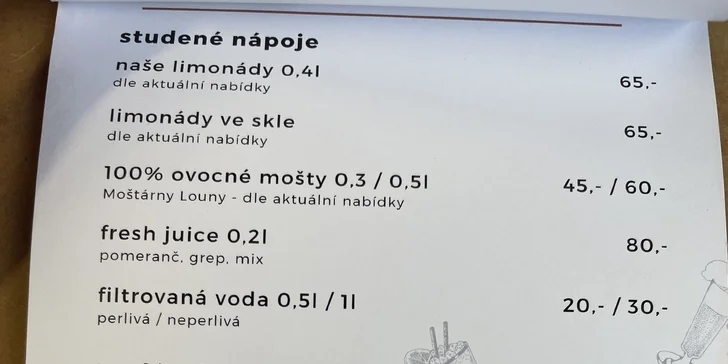 Sladká či slaná palačinka dle výběru a káva, horká čokoláda, limo nebo čaj pro 1-2 osoby
